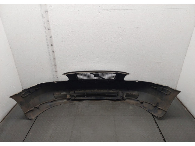 Бампер  Volvo V70 2001-2008 передний   