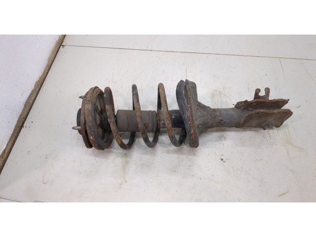 Стойка амортизатора  Mitsubishi Space Star 1998-2006 MR913131, MR913024     