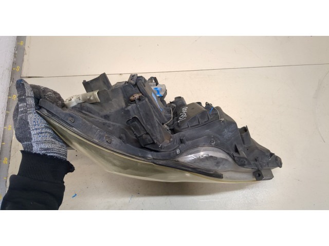 Фара передняя Lexus IS 2005-2013 правая