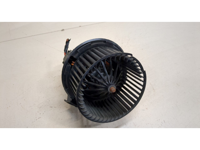 Моторчик печки  Citroen C4 Cactus        