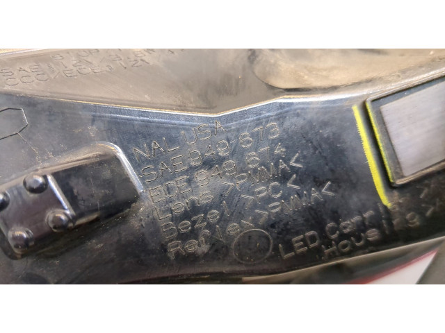 Задний фонарь