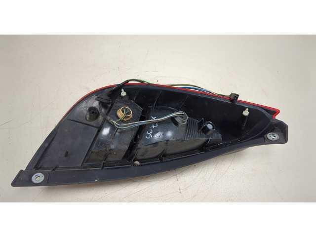 Задний фонарь          