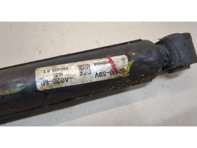 Стойка амортизатора  Honda Pilot 2002-2008      