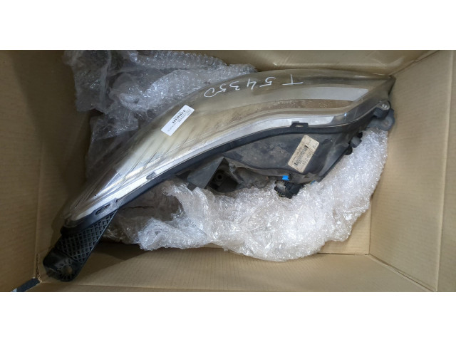 Фара передняя  Ford Focus 3 2011-2015 левая 