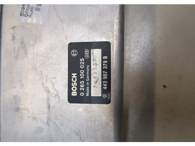 Блок управления двигателем Audi 80 (B3) 1986-1991