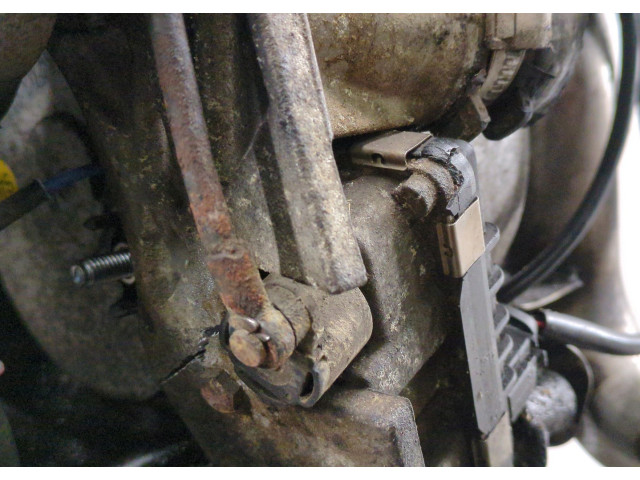 Форсунка топливная  Audi A8 (D3) 2002-2010         