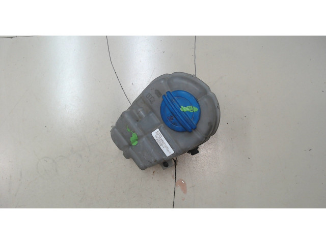 Бачок расширительный  Audi A6 (C7) 2011-2014 4G0121403C     2.0