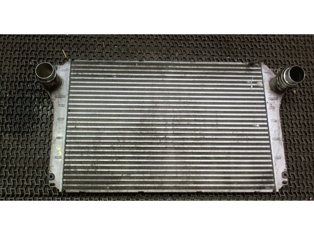 Интеркулер  Toyota Avensis 2 2003-2008 2.0  179400R010    