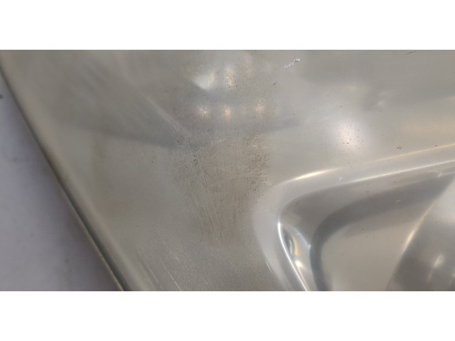 Фара передняя Toyota Prius 2003-2009 правая