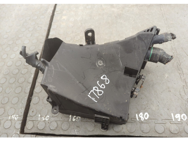 Блок предохранителей  Subaru Tribeca (B9) 2004-2014      82290XA04A, 82243AG01A, 82243XA03A   