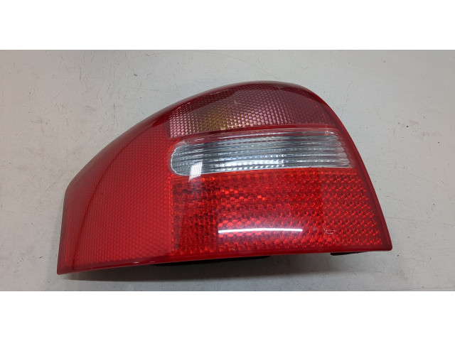 Задний фонарь