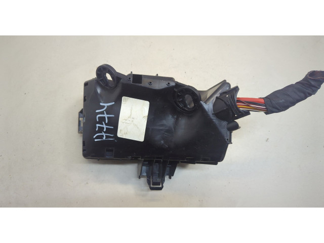 Блок предохранителей Volkswagen Jetta 7 2018-2025