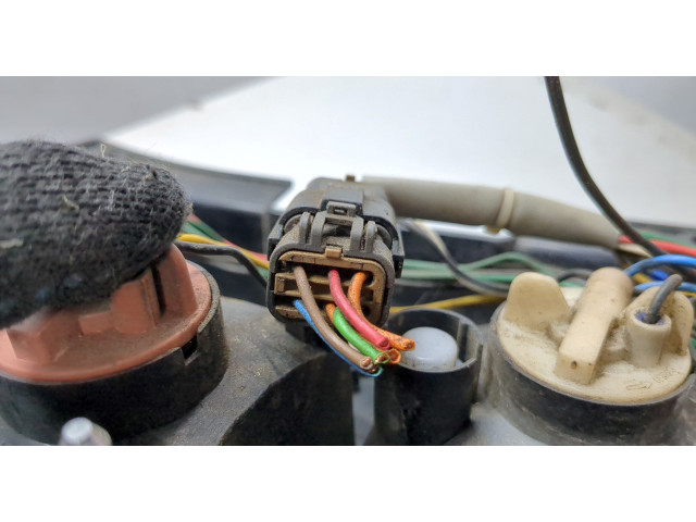 Задний фонарь