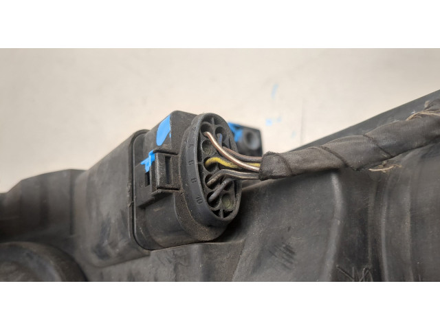 Фара передняя  Volkswagen Passat 6 2005-2010 левая 