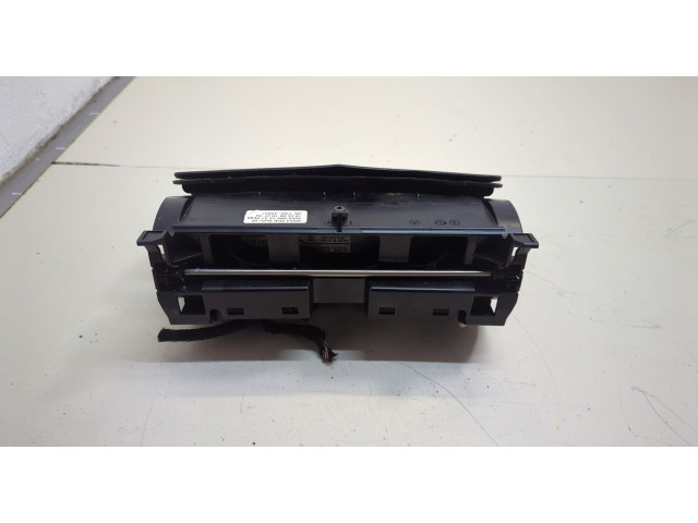 Дисплей бортового компьютера  Mercedes C W204 2006-2015 A2046801231       