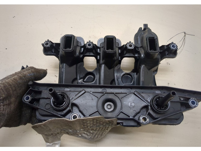 Клапанная крышка двигателя ДВС Renault Trafic 2014-2021 1.6