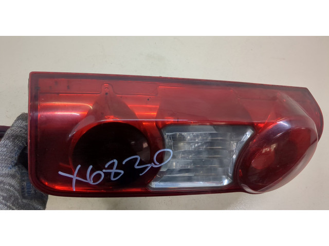 Задний фонарь          