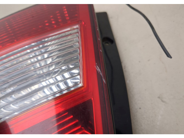 Задний фонарь          