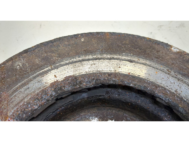 Диск тормозной Volkswagen Golf Plus 1.6 передний