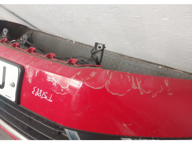 Бампер  Volkswagen Passat 7 2010-2015 Европа передний   