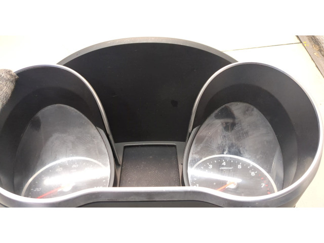 Панель приборов  Mercedes GLC X253 2015-2022            