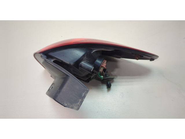 Задний фонарь 84251XA02A