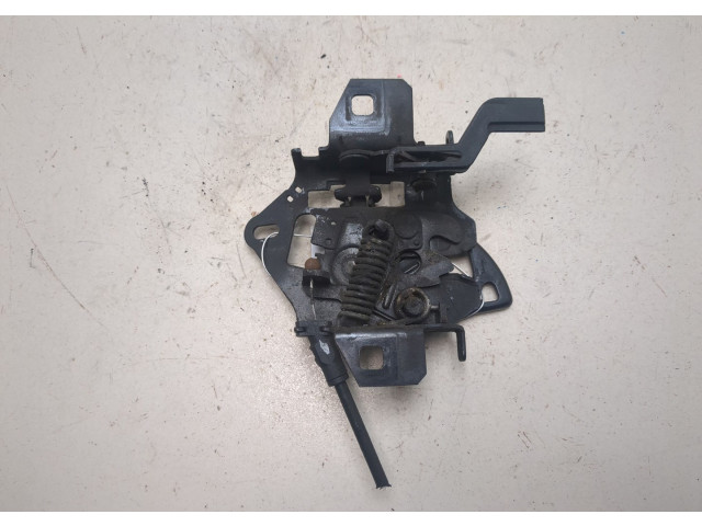 Замок капота  Volkswagen Passat 5 1996-2000     