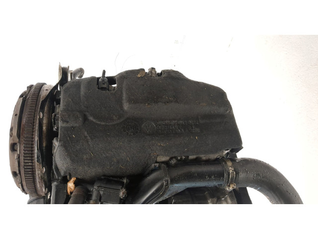 Форсунка топливная Volkswagen Golf 5 2003-2009