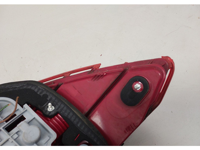 Задний фонарь        Mercedes C W204 2007-2013 