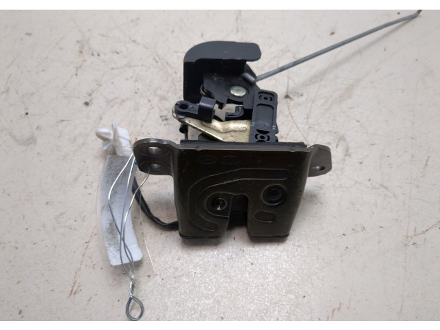 Замок багажника  KIA Rio 2005-2011       