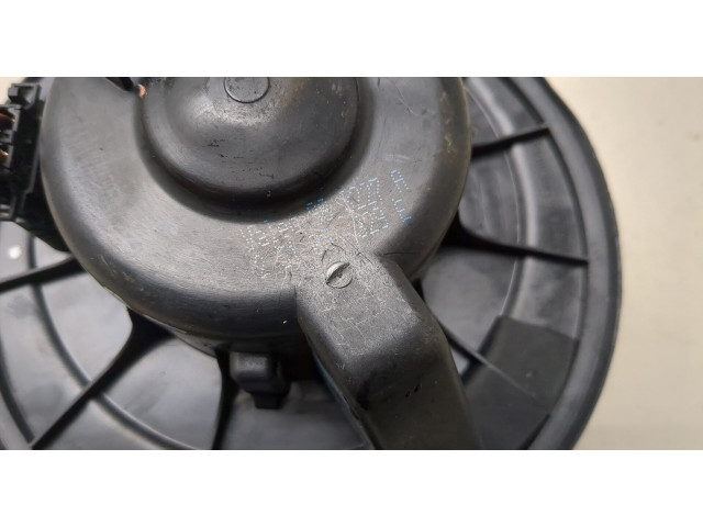 Моторчик печки Volkswagen Jetta 5 2004-2010 1K281901 5 1K2819015