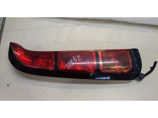 Задний фонарь