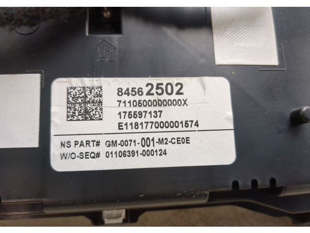 Панель приборов GMC Terrain 2017-2021 84562502