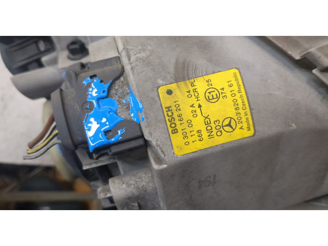 Фара передняя Mercedes C W203 2000-2008 левая