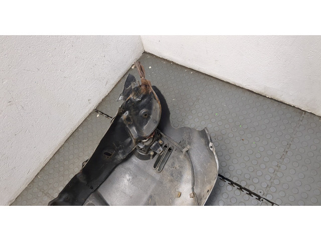 Бампер Mitsubishi Pajero / Montero 2000-2006 передний