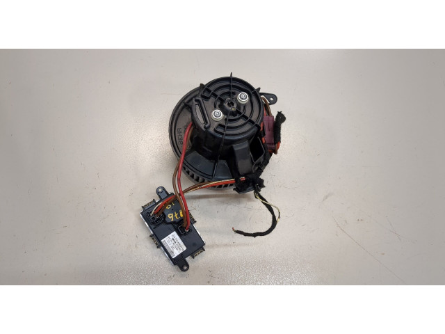 Моторчик печки  Mercedes E W212 2009-2013        