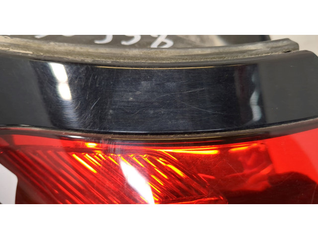 Задний фонарь          