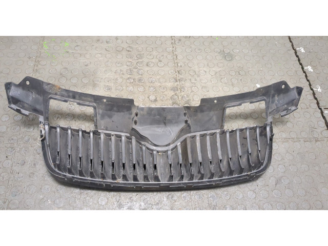 Решетка радиатора  Skoda Fabia 2007-2010          