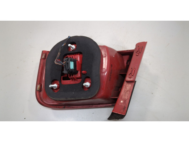 Задний фонарь          