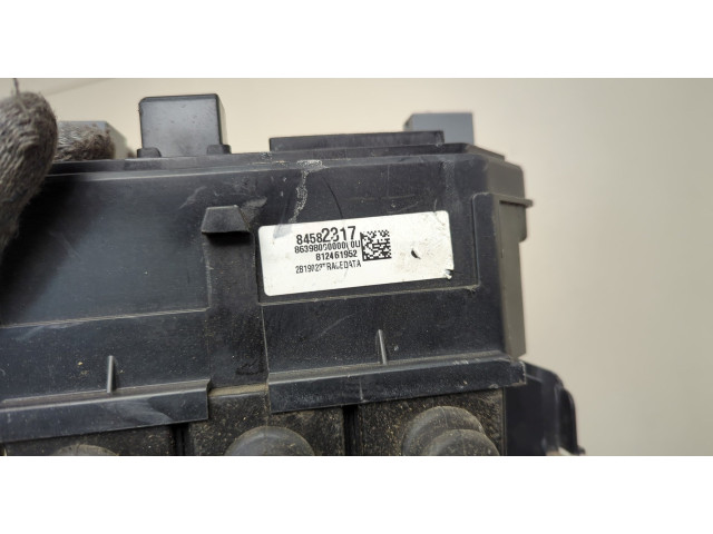 Блок предохранителей GMC Terrain 2017-2024 84582317