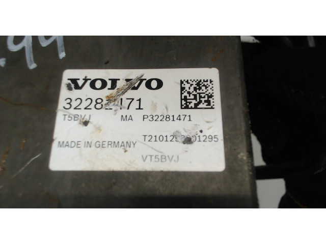 Блок АБС, насос (ABS, ESP, ASR)  Volvo XC40      