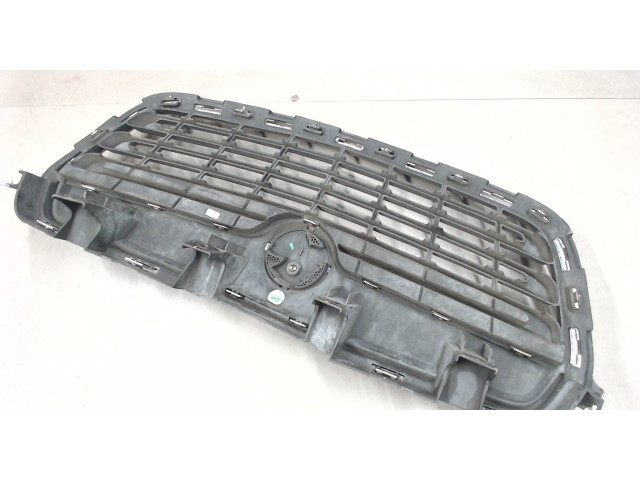 Решетка радиатора Chevrolet Trax 2013-2016 1.8