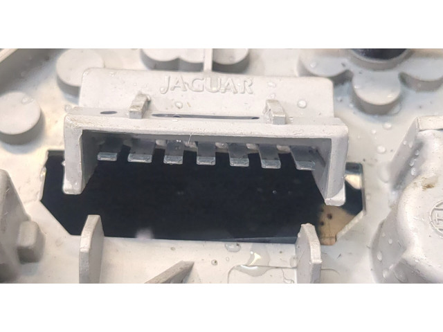 Задний фонарь          