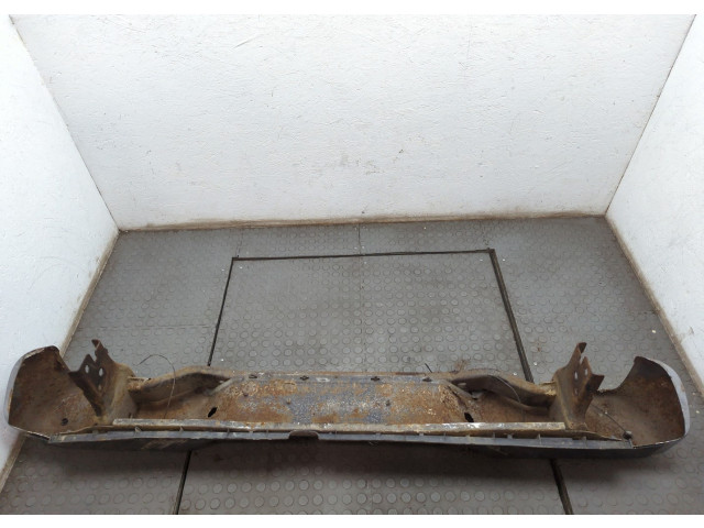 Бампер  Nissan Navara 2004-2015 задний   