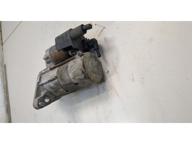 Стартер  Volkswagen Caddy 2004-2015 1.9     