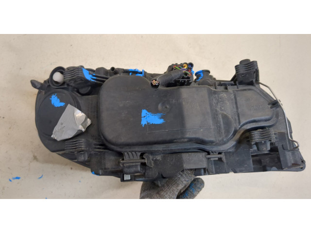 Фара передняя  Volvo V70 2007-2013 левая 