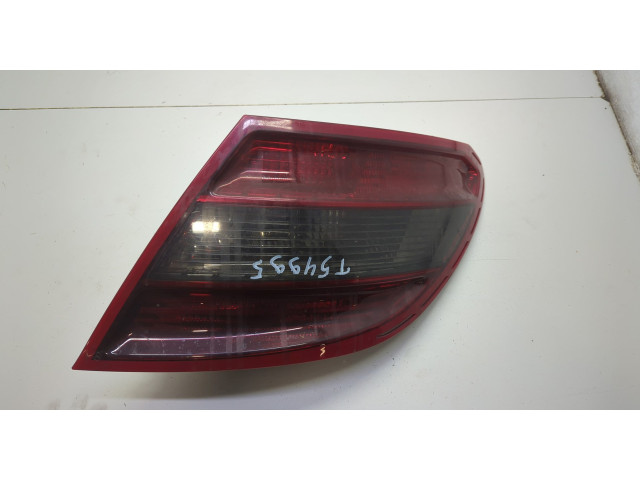 Задний фонарь          