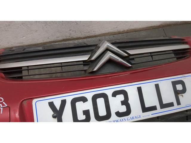 Бампер  Citroen C5 2001-2004 передний   
