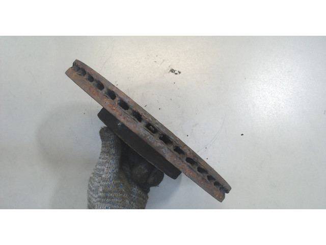 Диск тормозной Nissan Juke 1.6 передний 2010-2014 402061KC1A