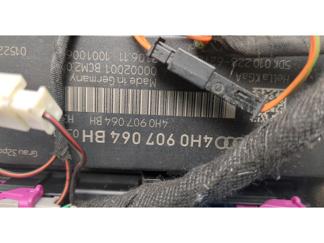 Блок комфорта  Volkswagen Touareg 2010-2014      4H0907064BH  